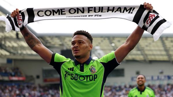 Muniz Receives Silva's Praise After Equaliser