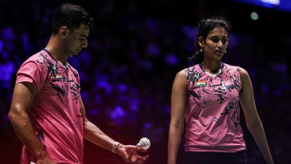 BWF World Championships 2025 Rohan-Ruthvika s Pair Cruise into Round of 32