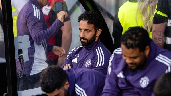 Amorim Contemplates Quitting Manchester United