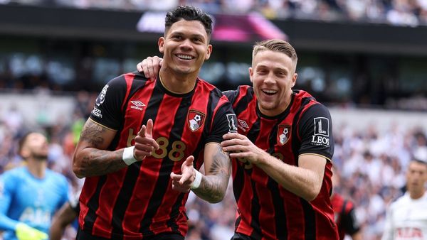 Bournemouth Defeats Tottenham 1-0 in Premier League