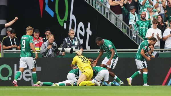 Bremen and Leverkusen Share Spoils in 3-3 Draw
