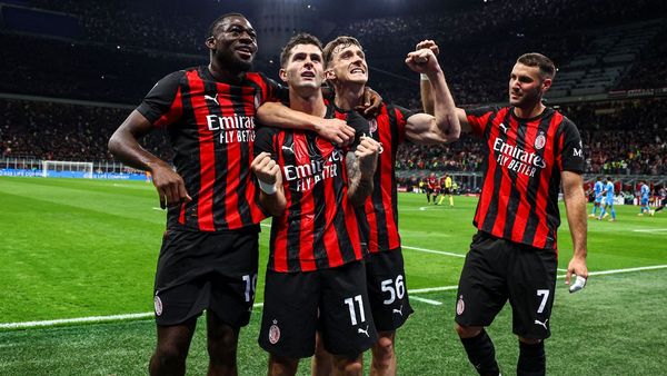 Pulisic Stars in AC Milan's Victory Over Napoli