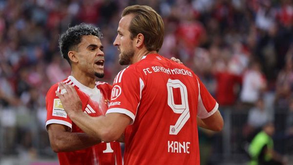 Bayern Munich Beats Hamburg 5-0 with Kane's Goals