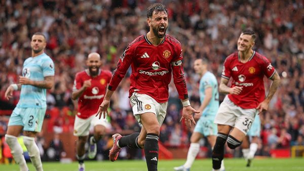 Fernandes Calls for Consistency at Manchester United