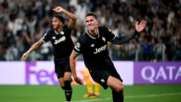 Vlahovic Addresses Transfer Rumours After Match