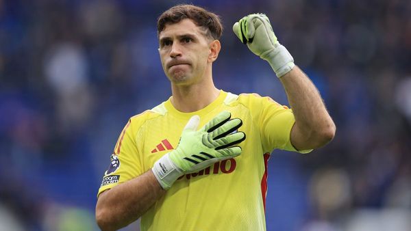 Martinez Shines in Aston Villa's Draw with Everton