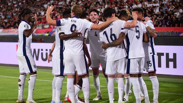 England Defeats Serbia 5-0 in Dominant Display