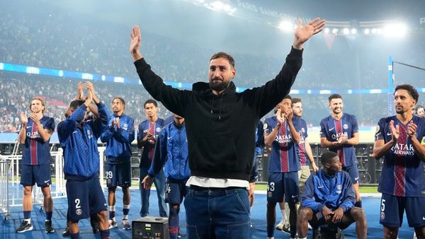 Donnarumma Joins Manchester City from PSG Donnarumma Joins Manchester City from PSG