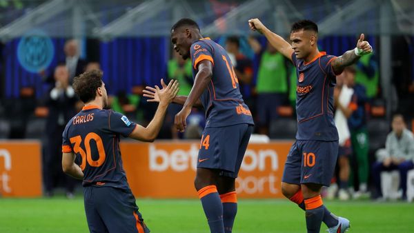 Inter Beats Sassuolo to Boost Title Aspirations