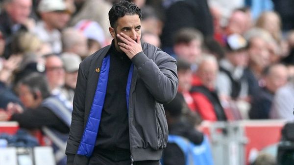 Rooney Questions Amorim's Leadership at United