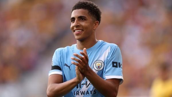 Rico Lewis Extends Contract with Man City Rico Lewis Extends Contract with Man City