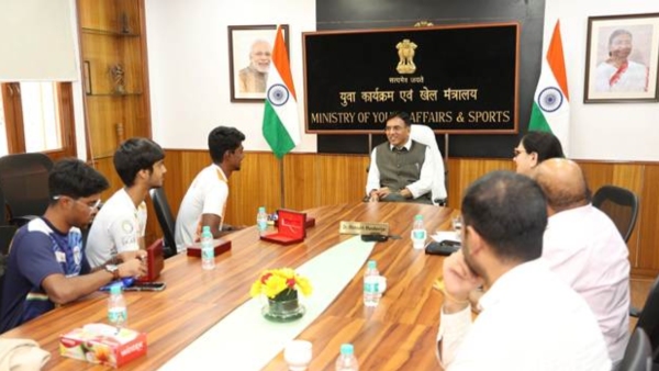 Sports Minister Mandaviya Felicitates Athletes For Record 5-Medal Haul at Speed Skating World Championships 2025