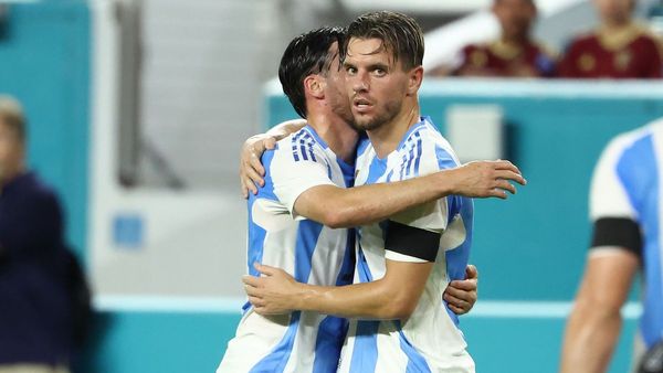 Argentina Beats Venezuela 1-0 in Friendly Argentina Beats Venezuela 1-0 in Friendly