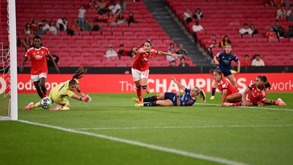 Arsenal Wins 2-0 Against Benfica in League