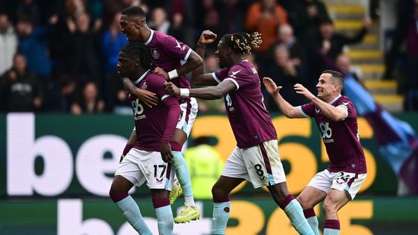 Burnley Defeats Leeds United 2-0 at Turf Moor