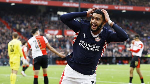 Saibari's Hat-Trick Leads PSV Past Feyenoord
