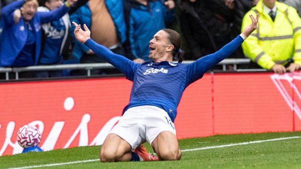 Grealish Dedicates Late Winner to Everton Fans