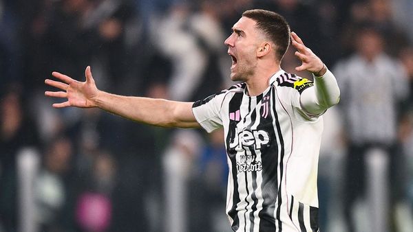 Vlahovic Calls for Accountability at Juventus