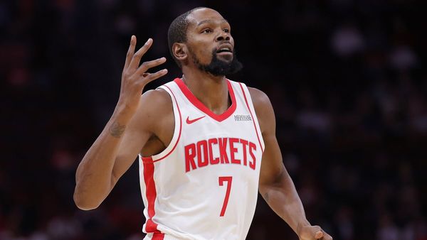 Durant Shines in Rockets Preseason Debut