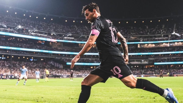 Lionel Messi con tres asistencias en la goleada del Inter Miami ante New England Revolution