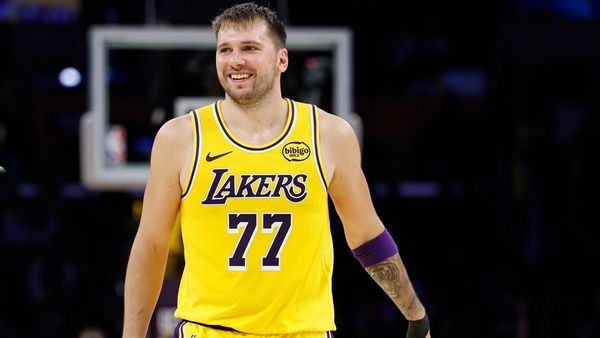 Doncic Shines in Lakers Victory Over Timberwolves