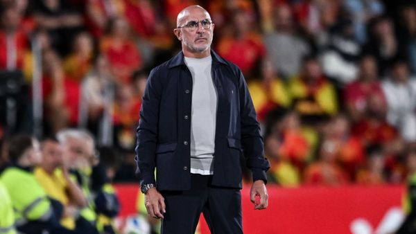 De la Fuente Praises Oyarzabal After Win