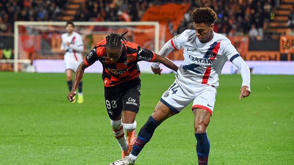 PSG Held to Draw by Lorient