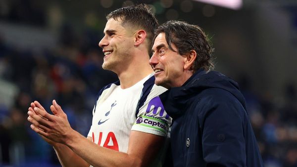 Tottenham Hosts Chelsea in Key London Derby