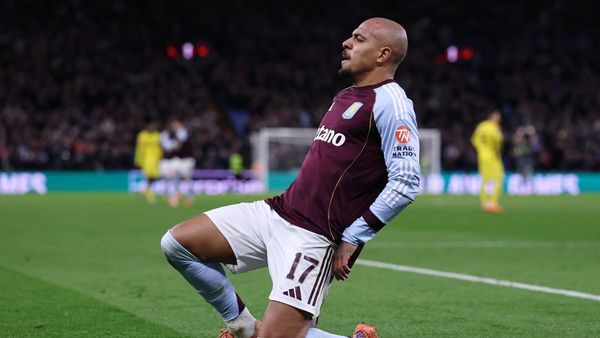 Aston Villa Wins Europa League Match 2-1