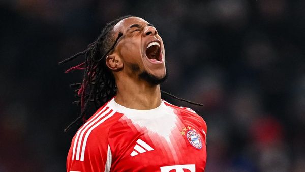 Olise Leads Bayern Munich to 6-2 Win Over Freiburg