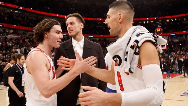 Bulls Secure Dramatic Comeback Victory