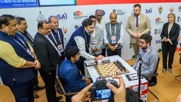 FIDE World Cup 2025 Pranav Pranesh Ganguly make winning start for India Divya Deshmukh loses