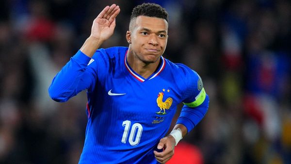 France Beats Ukraine to Qualify for World Cup