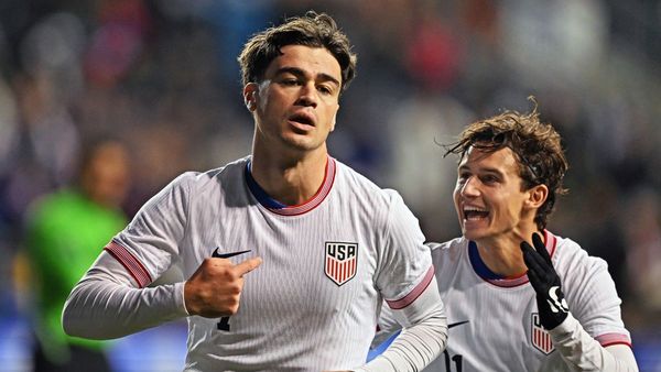 Reyna Shines in USA Victory Over Paraguay