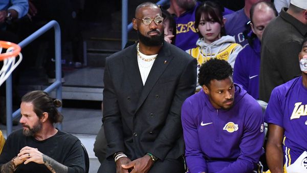 LeBron James Back in Practice with Lakers