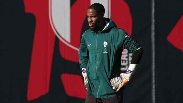 Allegri Praises Maignan's Goalkeeping Skills