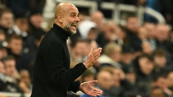 Guardiola Warns of Long Season Ahead