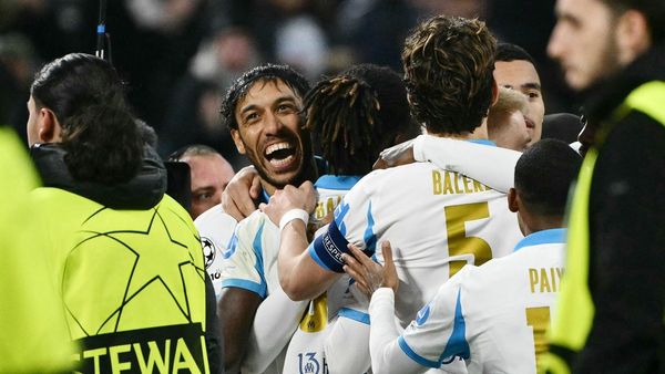 Aubameyang Leads Marseille Past Newcastle United
