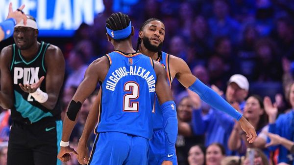 NBA Teams Continue Winning Streaks