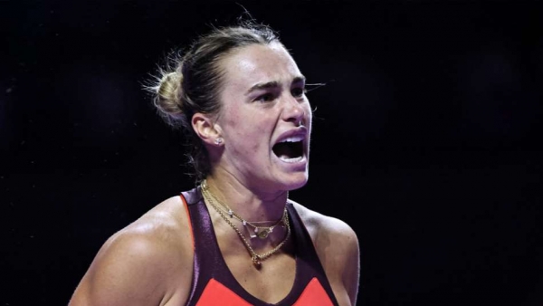 WTA Finals Sabalenka downs Gauff to reach semis Pegula also through