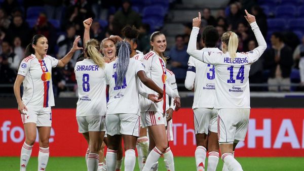 Lyon Wins Again; Weir Equalises for Madrid