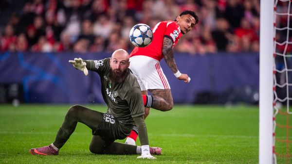 Benfica Beats Napoli to End Home Drought