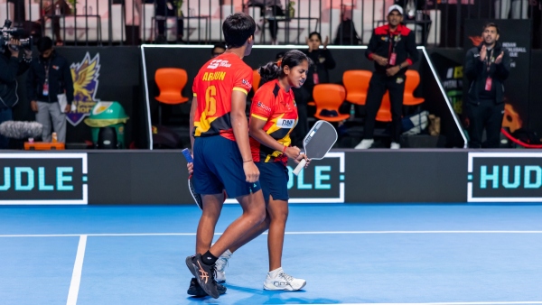 Bengaluru Blasters Arjun Singh and Rakshikha Ravi in action