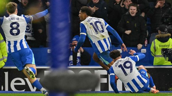 Rutter's Late Goal Earns Brighton a Draw