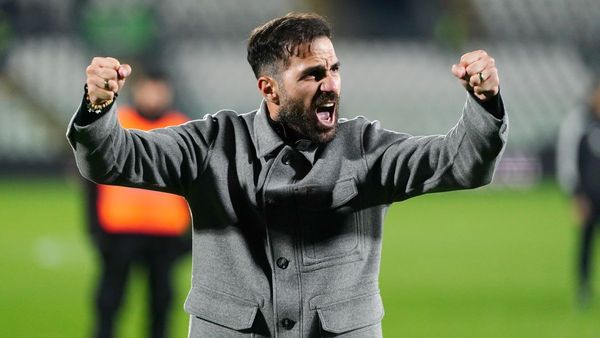 Como's Fabregas Urges Team to Stay Humble