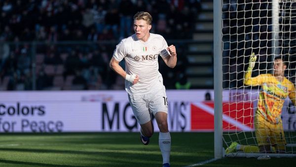 Hojlund double seals Napoli win