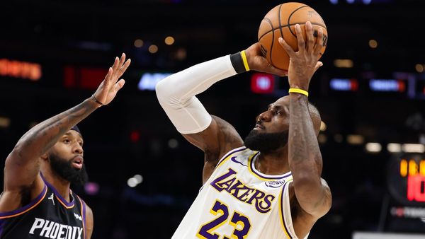 Lakers Defeat Suns; Timberwolves Stay Hot