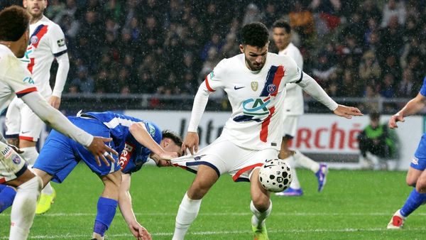Ramos doubles as PSG beat Fontenay 4-0