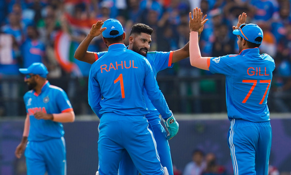 Aakash Chopra questions Mohammed Siraj s disappearance from ODIs and T20Is