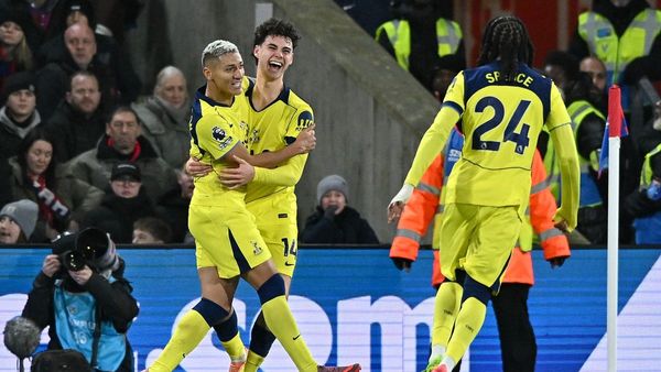 Gray header seals Spurs win at Palace